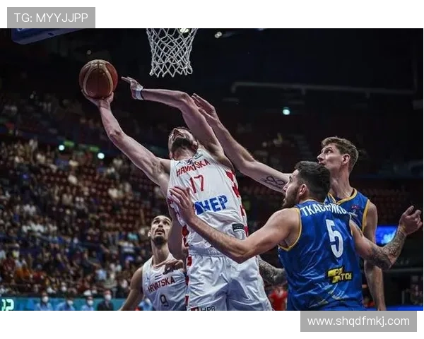 武汉足球队在欧锦赛中的耐力表现分析与未来展望 武汉足球队在欧锦赛中的耐力表现分析与未来展望