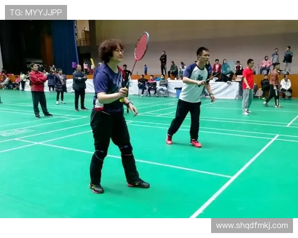 武汉羽毛球队与西安羽毛球队赛后技术分析与战术总结