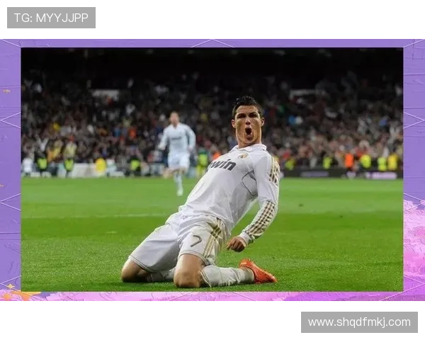 姓艾的足球明星们的辉煌成就与传奇故事探秘